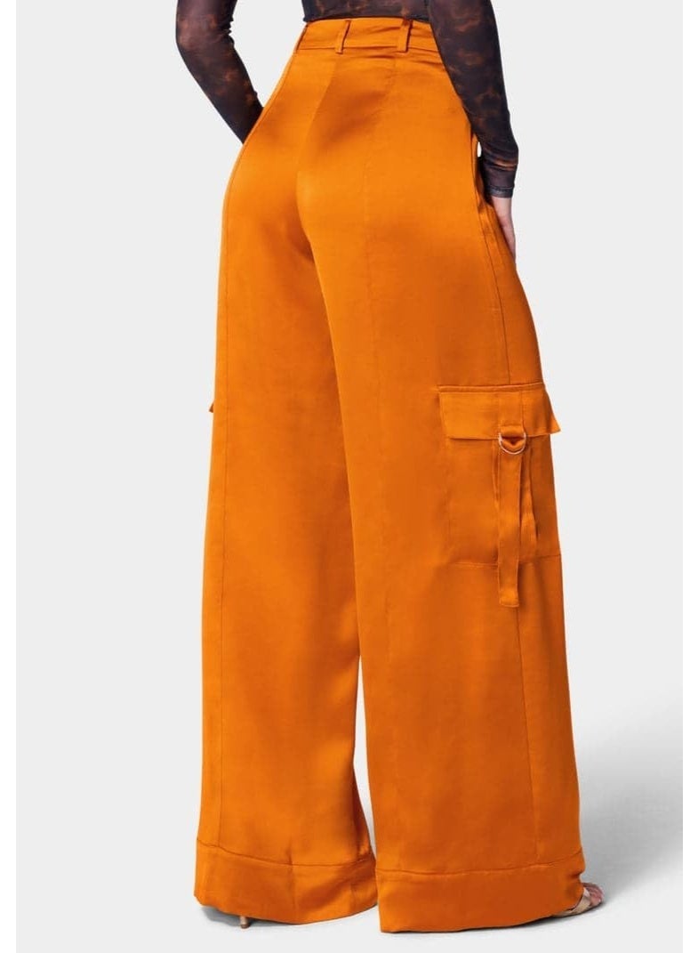 bebe WIDE LEG CARGO POCKET SATIN PANT - Image 3